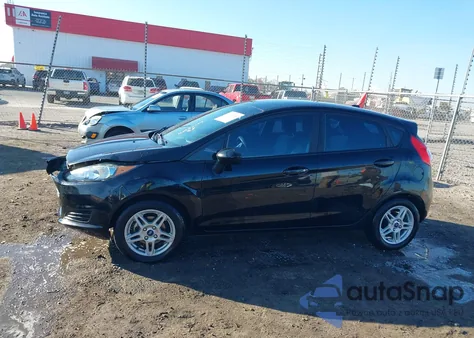 2019 Ford Fiesta Se z USA, uszkodzony, nr VIN 3FADP4EJ2KM151398